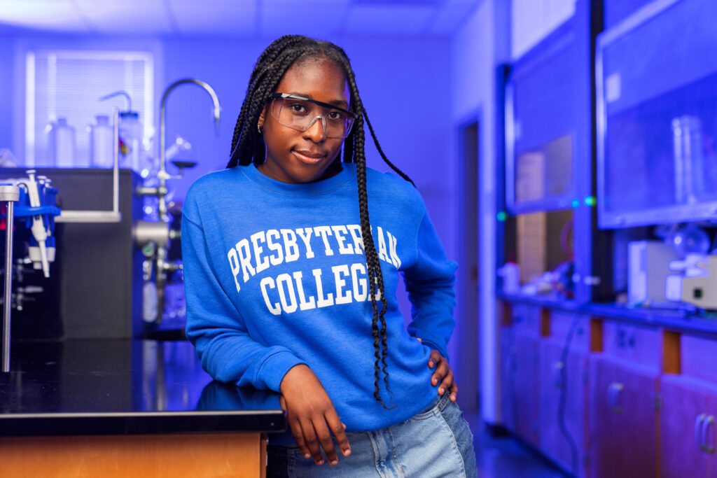 Presbyterian College student, Lasha Facey, in a lab. 