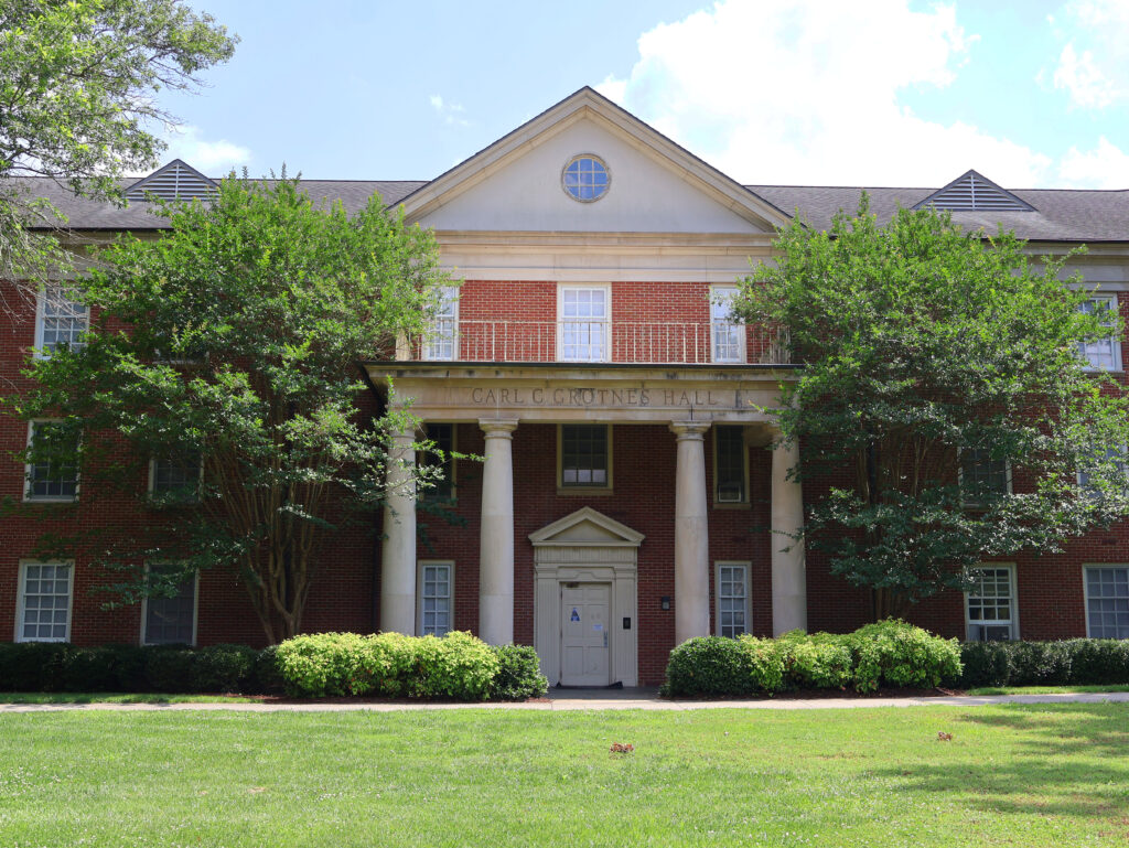 Grotnes Hall at Presbyterian College.