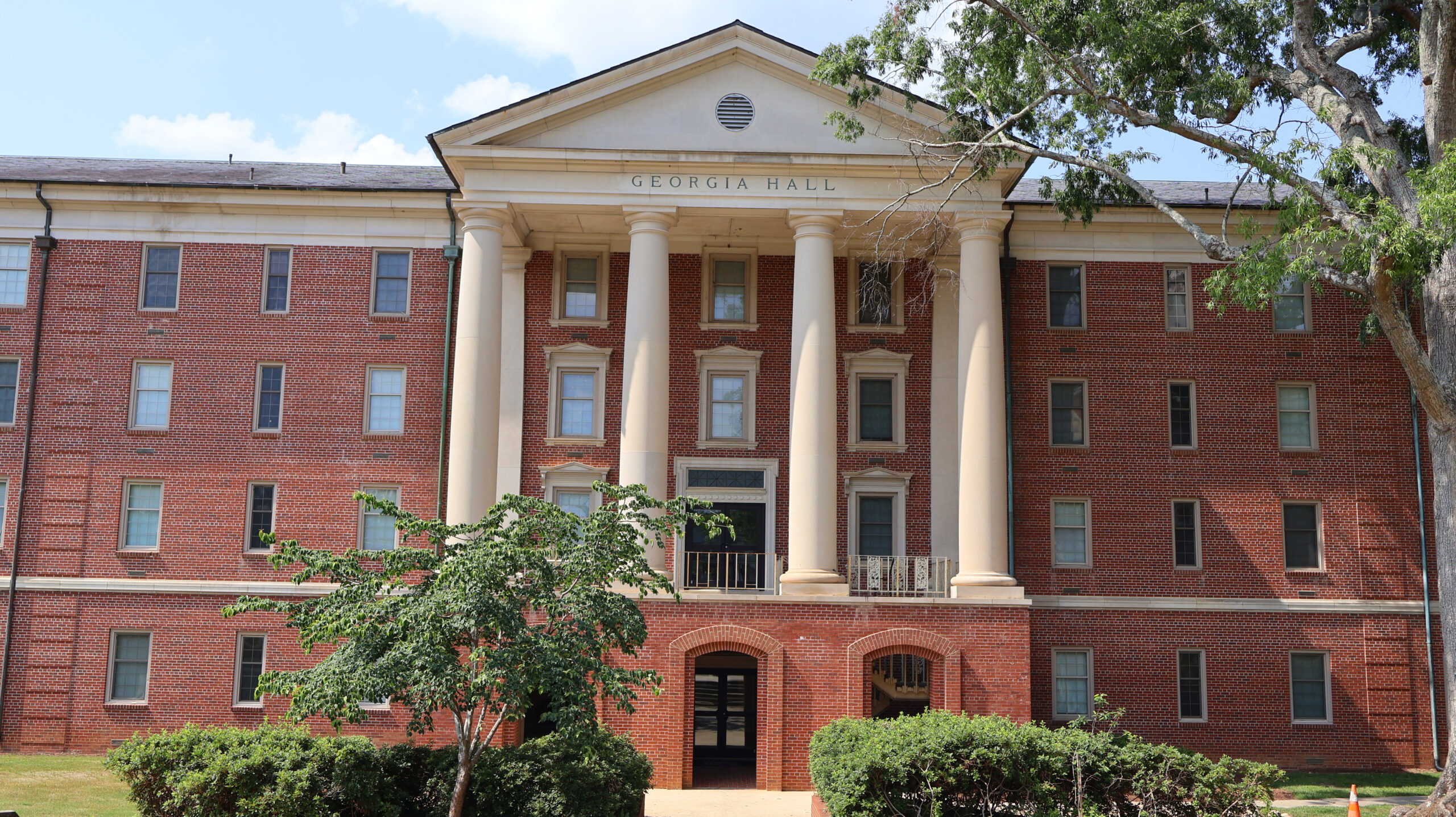 Georgia Hall at Presbyterian College.