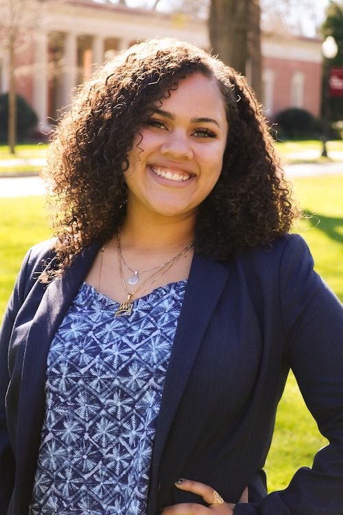 Kennedy Wright headshot