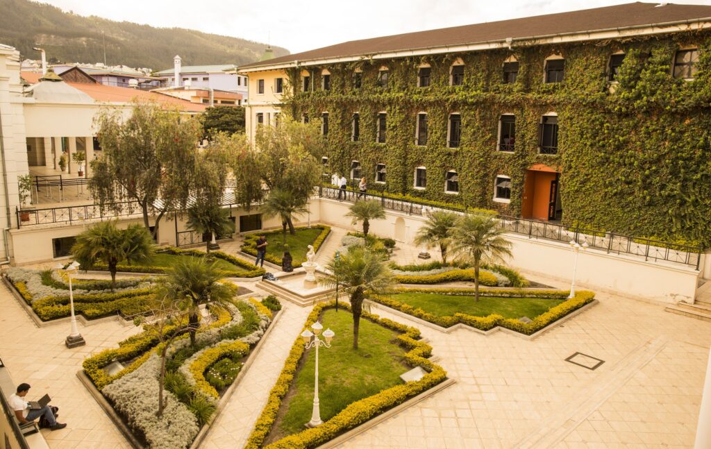 Universidad San Francisco de Quito.